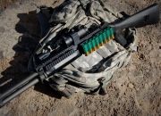 2万左右的翡翠手镯,值不值2万啊，大概市场价应该多少呢?