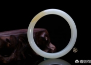 玉镯的由来及故事,古代有的女子为何要戴手镯？