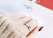 今年流行什么黄金首饰,2019年的饰品店流行什么？