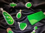 和田碧玉和翡翠的区别在哪里,碧玉与翡翠的区别是什么？