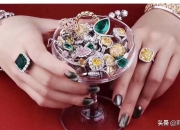 女人长期戴黄金的好处,40岁女士首饰适合黄金还是彩金？