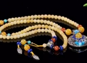 为什么玉要用水泡了再戴,新买的金丝玉手串戴之前用水泡吗？