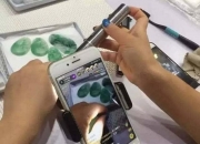 直播间的翡翠为啥便宜,直播间便宜的玉镯能买吗？