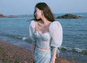 女士戴白玉还是碧玉好,和田玉中的白玉与碧玉哪个好