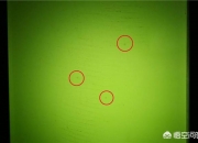 假玉镯是怎么做成的,翡翠、和田玉的造假手段有哪些？