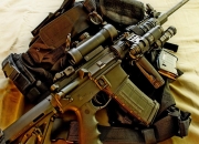 一个和田玉手镯大概多少克,和田玉手镯是重的好还是轻的好？