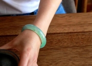 一般的玉镯多少钱,玉镯的价格在什么价位才算是正宗货？