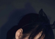 138斤戴多大口径的镯子,孩子吃奶我自己可以戴银镯子？