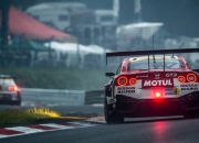 和田玉手镯值钱吗,和田玉手镯带棉和水线好？