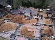 地基里埋什么最害人,农村盖房下墙脚，为什么不能用磨盘石？