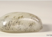 带皮籽料真假区别,籽料皮色哪种最好？原因是什么？