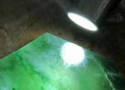个人翡翠原石怎么卖掉,有大块的翡翠原石该如何出售？