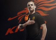 糯冰种翡翠什么价格及图片,翡翠的冰糯种和糯冰种如何区分？