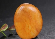 和田玉皮色种类图解,和田玉皮色一定有色根吗？如何挑选和田玉？