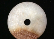 买翡翠去哪里好（去哪里买玉镯好）