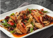 白黄玉石头价格,重庆火锅里的黄喉是什么？