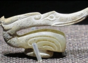 玉石打蜡是用液体石蜡吗,出土玉器表层为啥还有蜡？