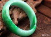 什么是玉的水头和种,翡翠种老和种嫩指的是什么？