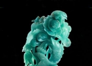 和田玉值钱不值钱,大家看看是不是和田玉，是的话值不值钱？