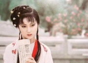 女人戴玉镯的禁忌,翡翠手镯能不能两只一起戴？