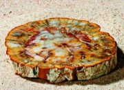 广西鸡血玉,中国各省都有哪些明星珠宝玉石？