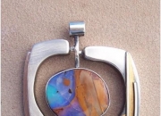 纯天然欧泊石价格,想买一枚欧泊，都有什么种类的欧泊？