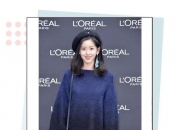 什么颜色的衣服比较显白？