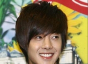 金贤重的出生日期_金贤重的生辰八字