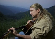 Matthew Lien的出生日期_Matthew Lienn的生辰八字