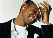 Usher的出生日期_Usher的生辰八字