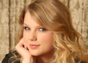 Taylor Swift的出生日期_Taylor Swift的生辰八字