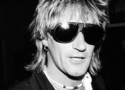 Rod Stewart的出生日期_Rod Stewart的生辰八字