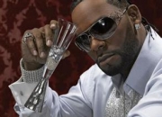 R. Kelly的出生日期_R. Kelly的生辰八字