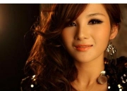 许佳慧的出生日期_许佳慧的生辰八字