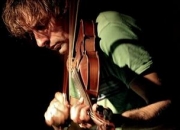 Yann Tiersen的出生日期_Yann Tiersen的生辰八字