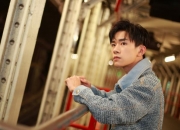 易烊千玺的出生日期_易烊千玺生肖属什么的？_易烊千玺的生辰八字