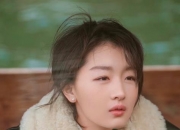 周冬雨的出生日期_周冬雨生肖属什么的？_周冬雨的生辰八字