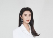 薇娅的出生日期_薇娅生肖属什么的？_薇娅的生辰八字