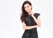 杨魏玲花的出生日期_杨魏玲花生肖属什么的？_杨魏玲花的生辰八字