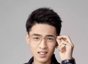 秦霄贤的出生日期_秦霄贤生肖属什么的？_秦霄贤的生辰八字