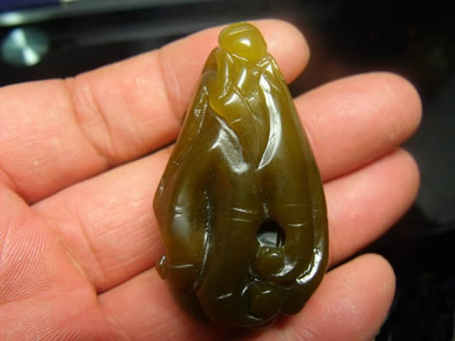 药王石黑的好还是绿的好