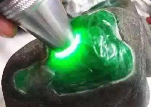 怎么判断玉石的好坏？有分辨方法吗