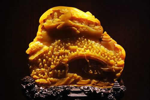 你知道黄龙玉与黄蜡石的区别吗?