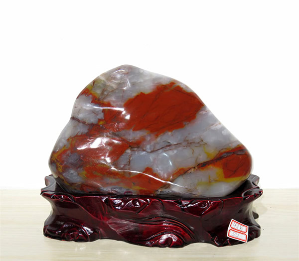 鸡血石原石图片大全 天然鸡血石图片