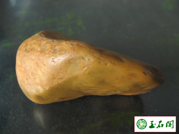 新疆戈壁玉原石图片大全