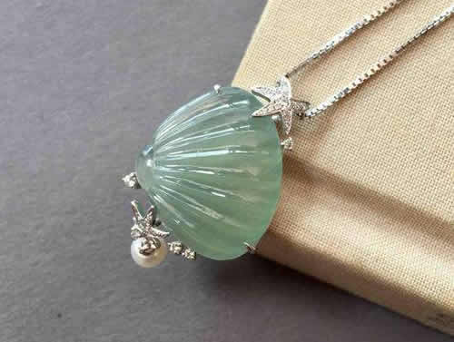 翡翠贝壳吊坠的寓意 翡翠吊坠寓意