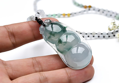 翡翠豆荚的寓意含义象征是什么