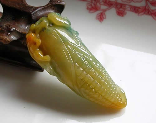 翡翠玉米的寓意 象征什么意思