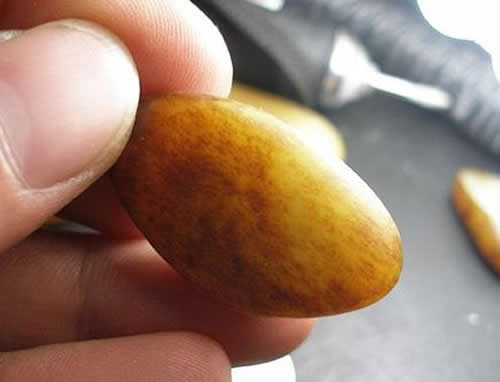 简单的玉石的鉴别方法