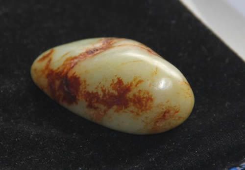 买玉石要注意什么:这样的玉石不能买! 买玉石要注意什么:这样的玉石不能买!